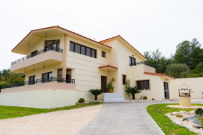 Villa Nostra Soroni